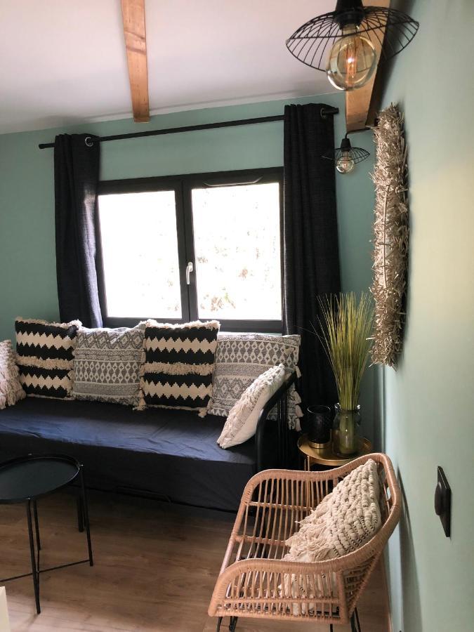 Le Petit Clocher De Apartment